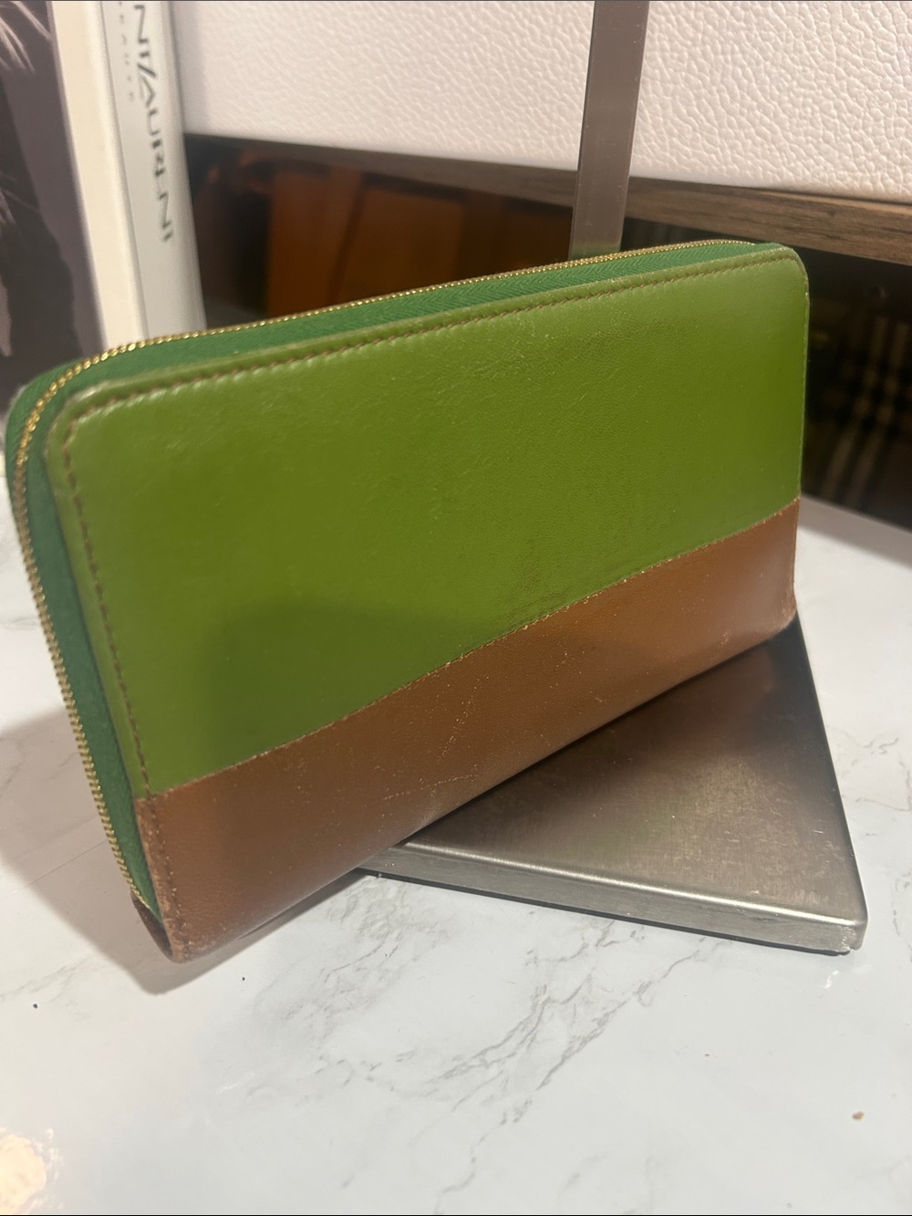 Celine Two-Tone Green and Brown Leather Zip Wallet - Picture 4 of 7